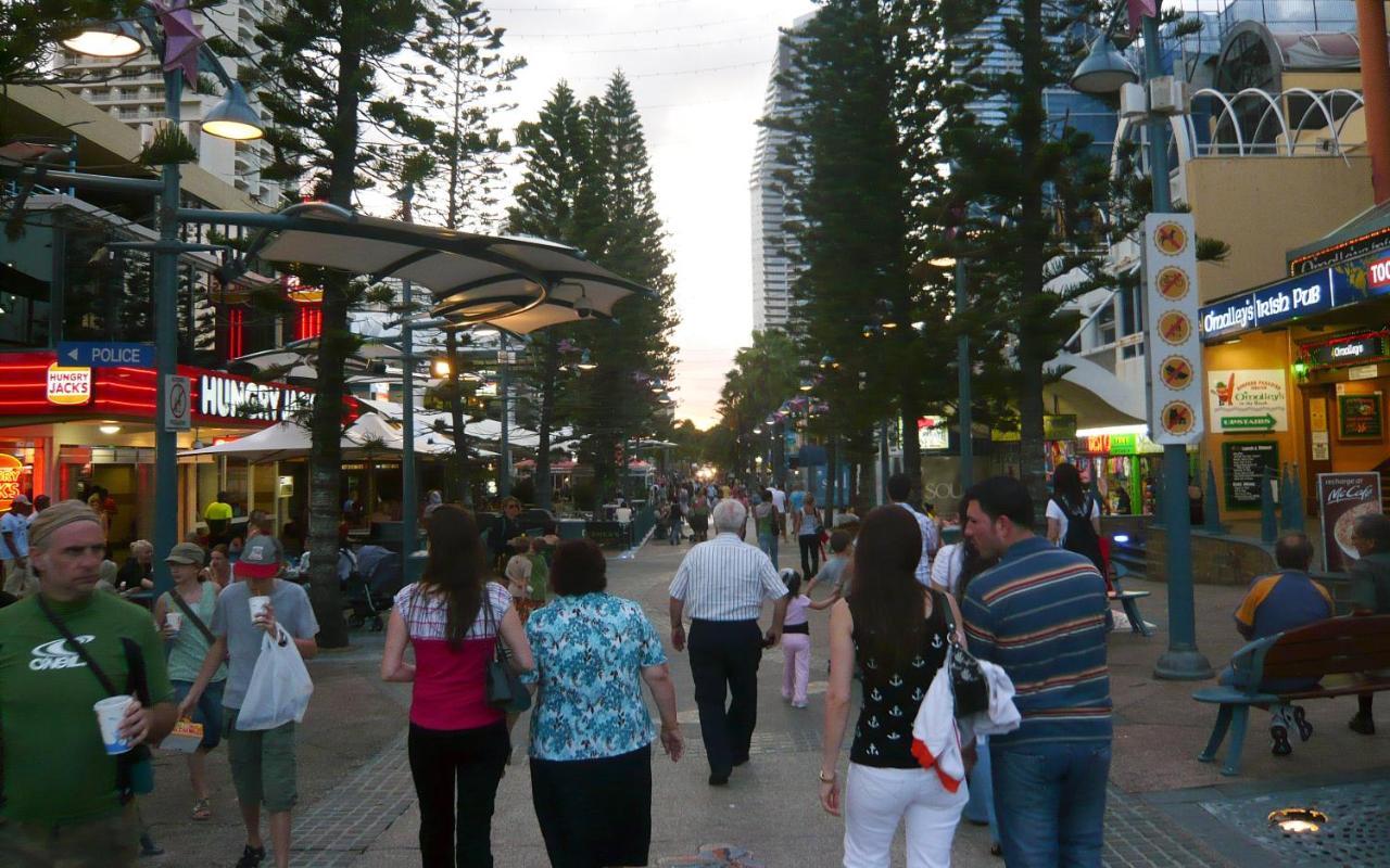 Close To Everything! Beautiful Hotel Studio'S, Sleeps 4 Gold Coast Exterior foto